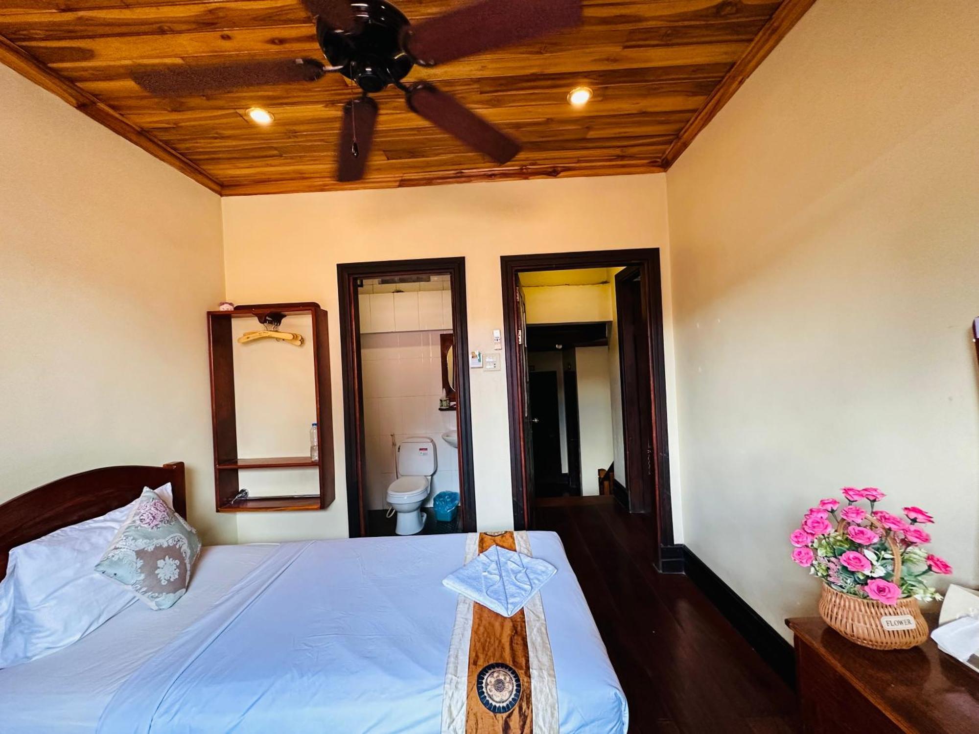 Anisa Mekong Riverside Villa Luang Prabang Luaran gambar