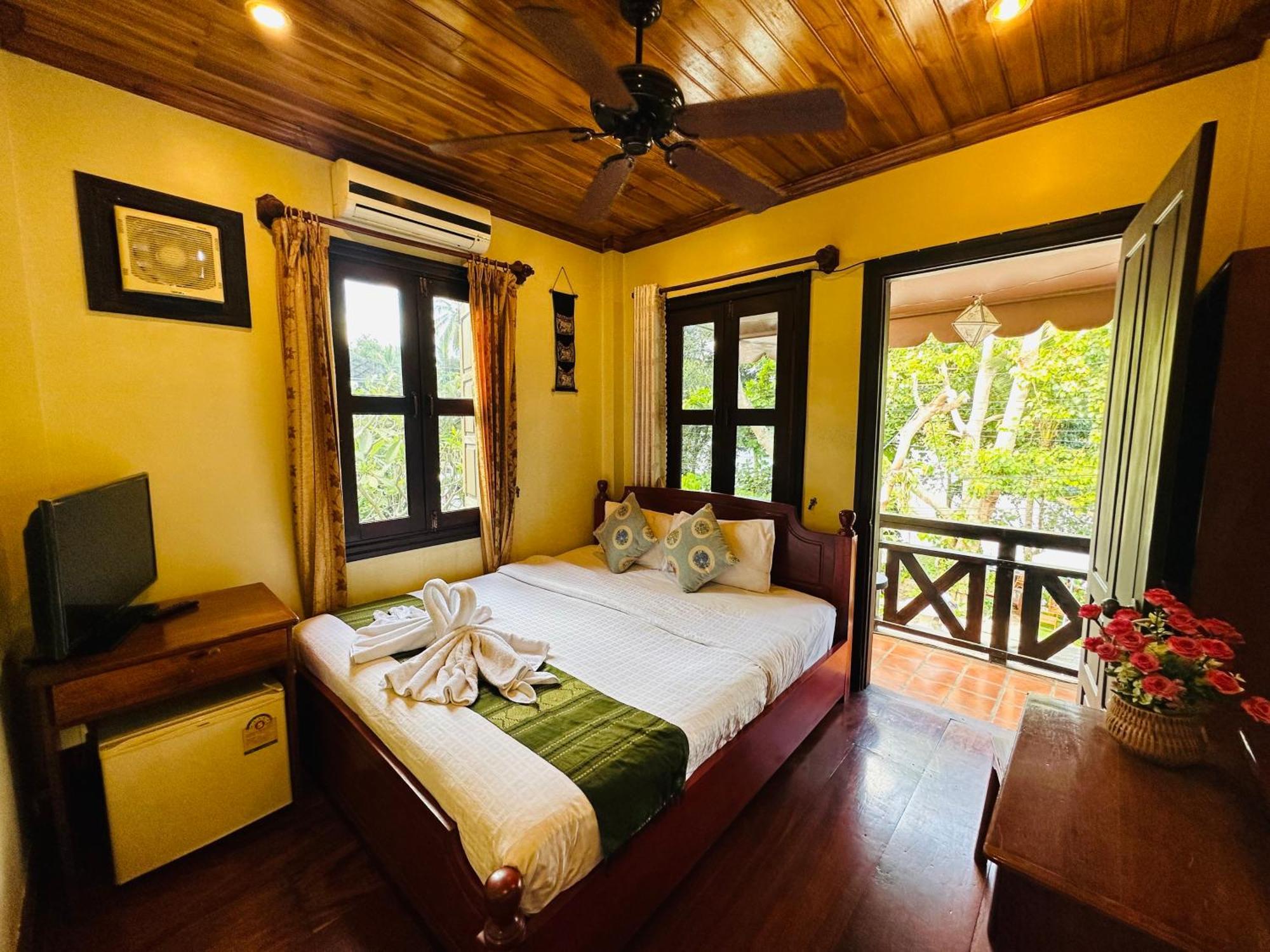 Anisa Mekong Riverside Villa Luang Prabang Luaran gambar
