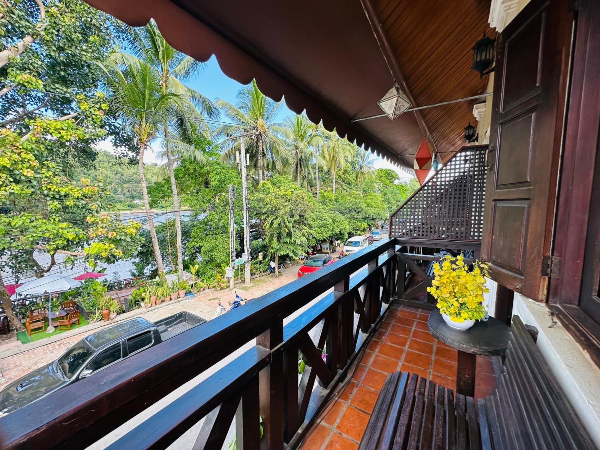Anisa Mekong Riverside Villa Luang Prabang Luaran gambar