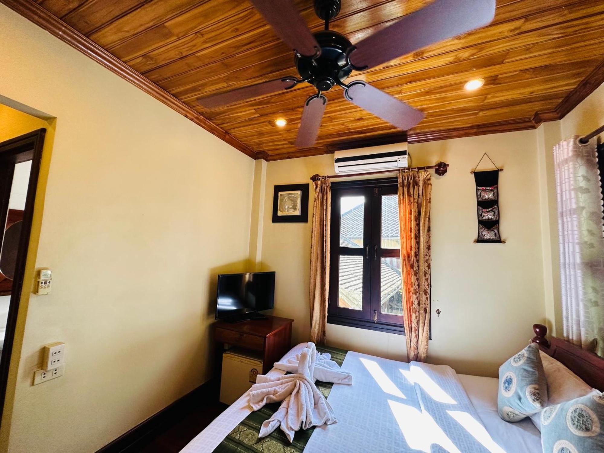 Anisa Mekong Riverside Villa Luang Prabang Luaran gambar