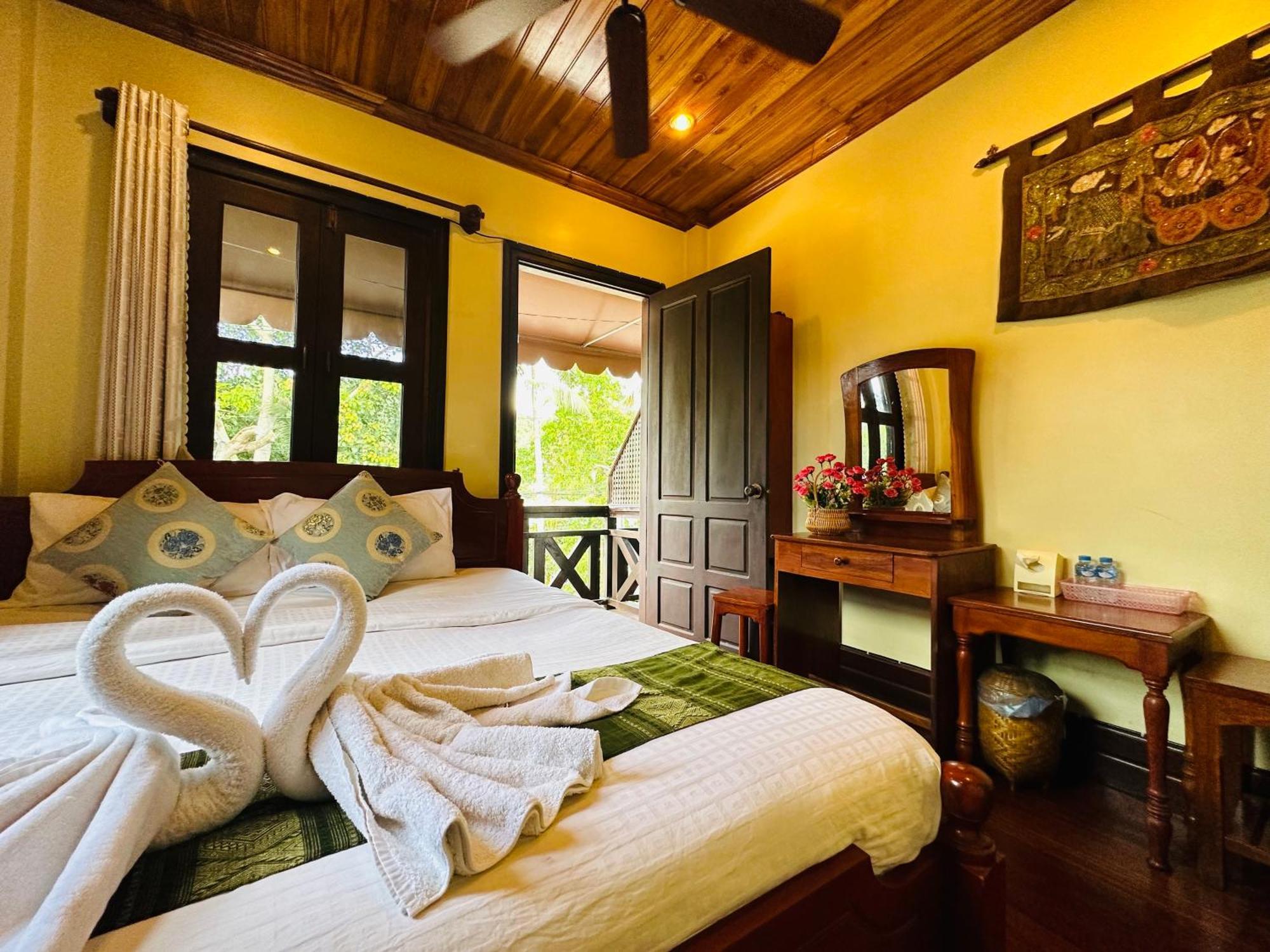 Anisa Mekong Riverside Villa Luang Prabang Luaran gambar