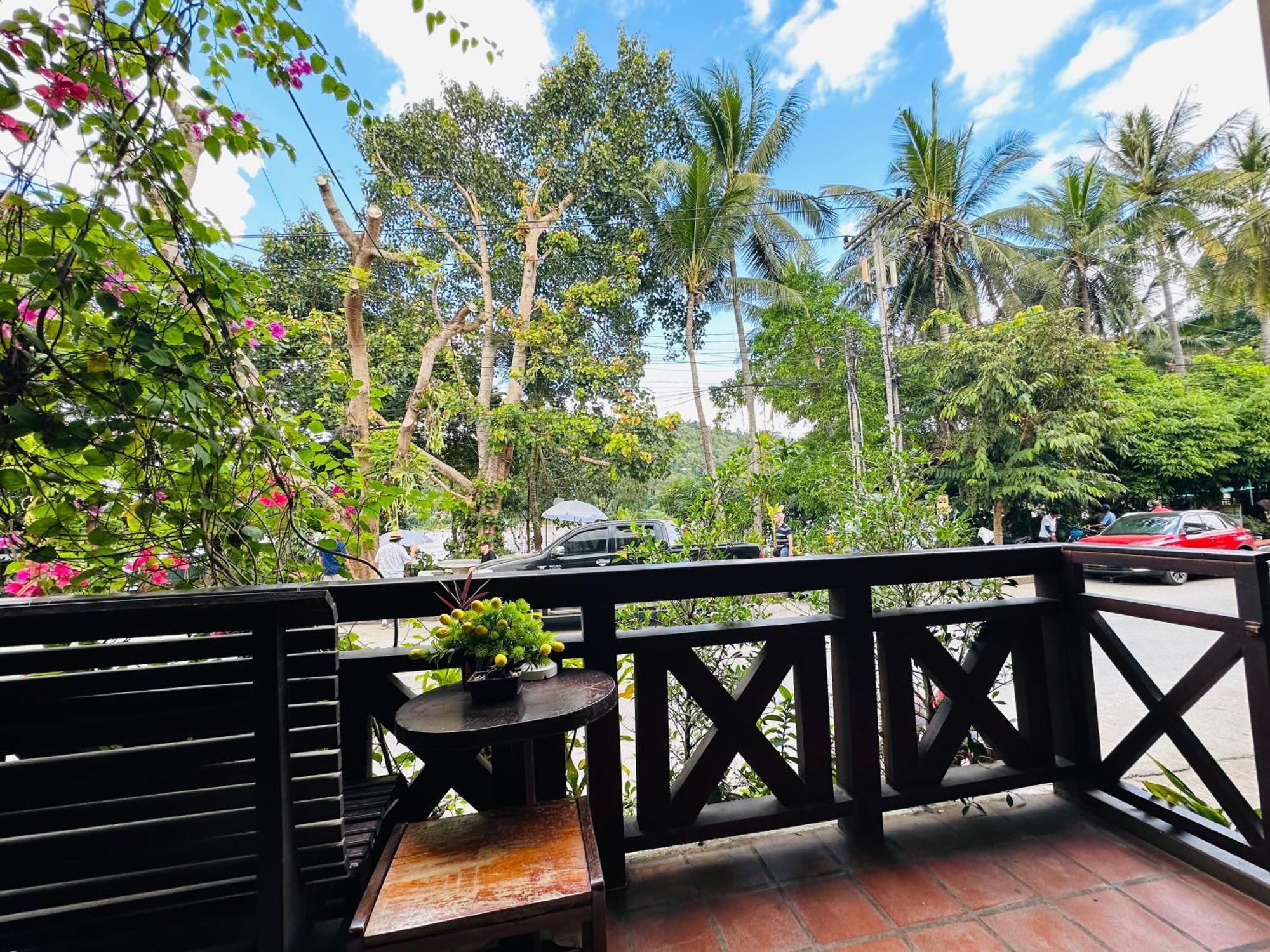 Anisa Mekong Riverside Villa Luang Prabang Luaran gambar